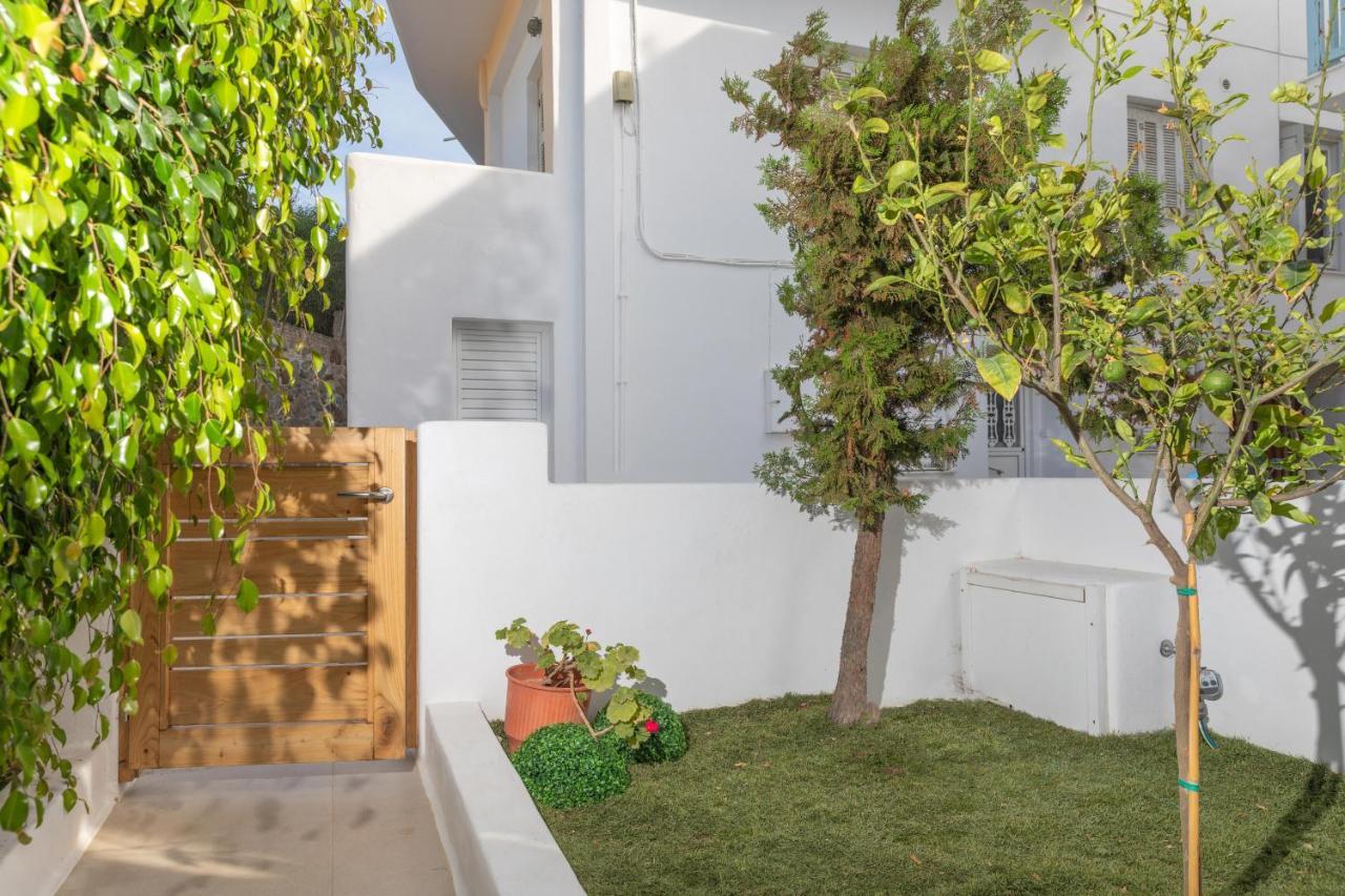 Naxos Downtown Apartments & Suites Naxos City Exterior photo